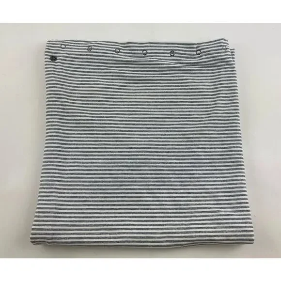 Lululemon Snap Scarf Shawl Wrap One Size Grey Gray White Stripe Vinyasa Infinity - Picture 2 of 8